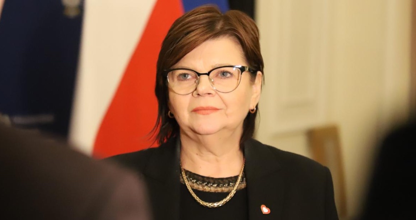 Minister zdrowia podpisała umowę na dostawę kolejnych szczepionek